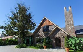 Howard Johnson Hotel Yerba Buena  4* Argentina